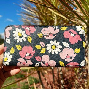Kate Spade Floral Large Slim Bifold Wallet Blue Multi